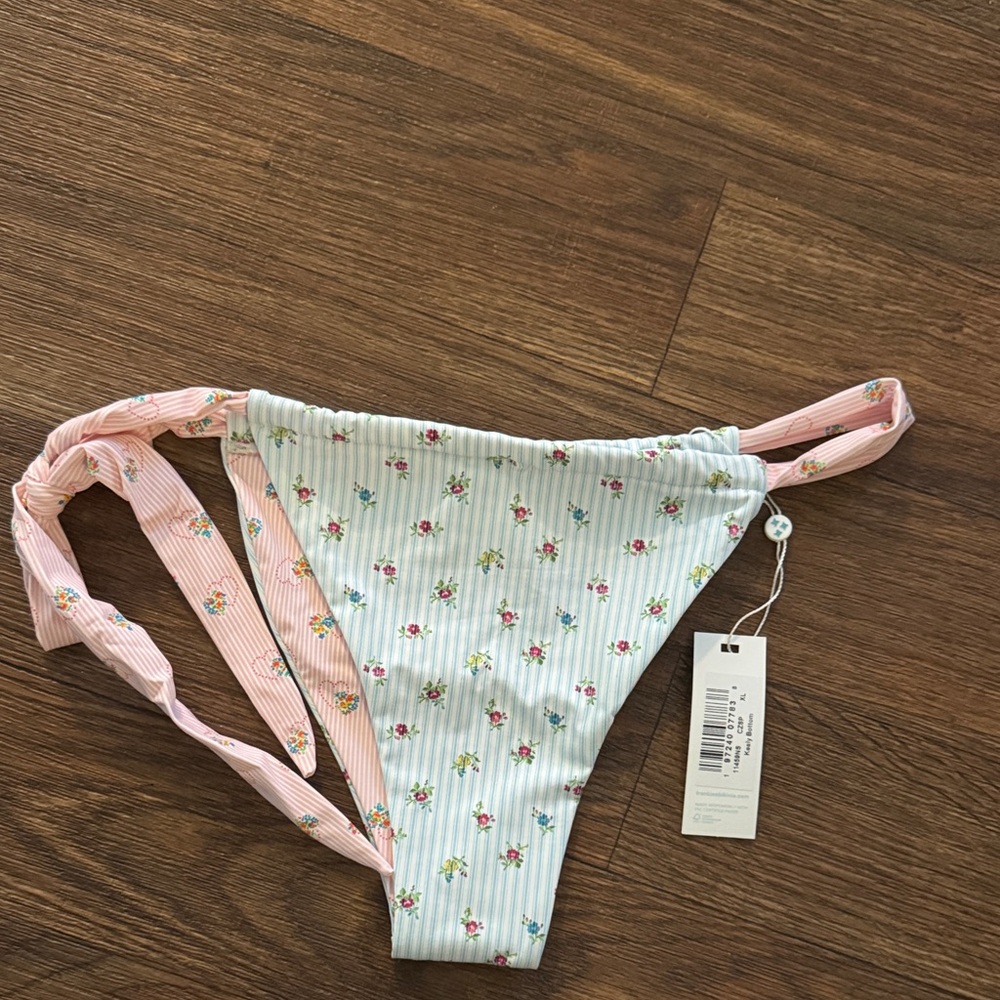 Frankie’s Bikinis “Kealy” Bikini Bottom